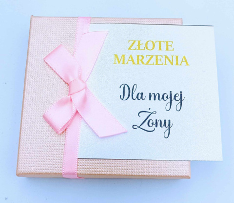 BRANSOLETKA CZERWONY SZNUREK MOTY GWIAZDKA BRANSOLETKA CZERWONY SZNUREK MOTY GWIAZDKA